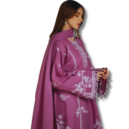 Unstitched Premium Lawn-3 Piece TL-82